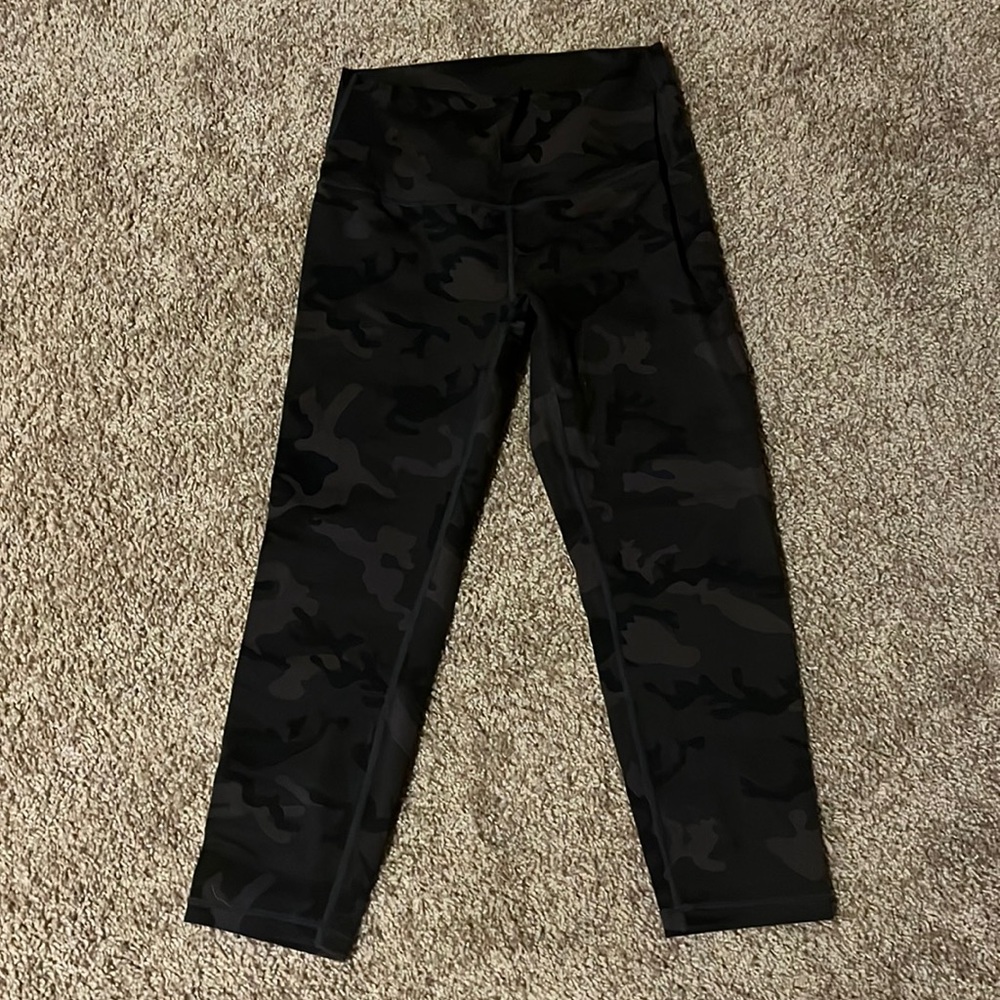 Zyia Camo Luxe Leggings - Size Small/4